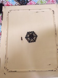 This shows the pretty round filigree that I put behind the knob.